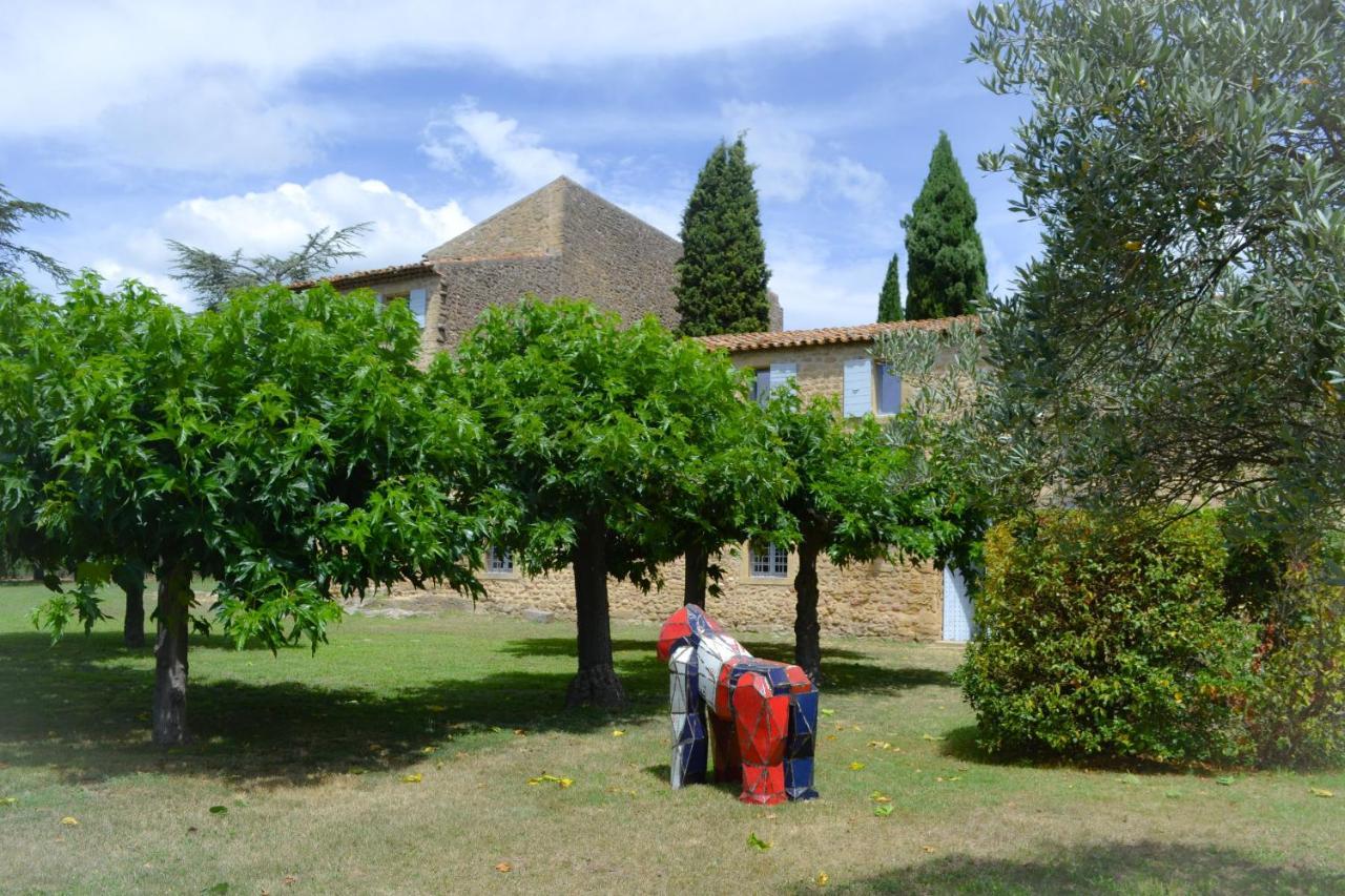 Chateau Saint-Pierre De Mejans Puyvert Exterior photo